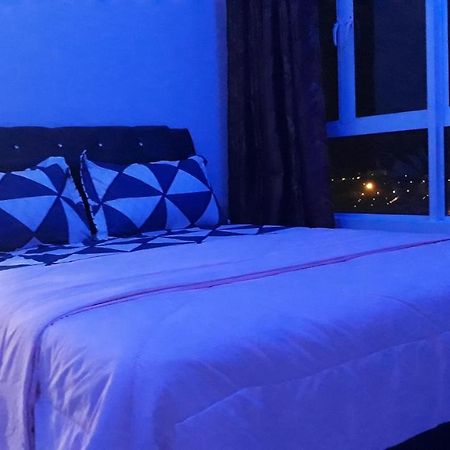 Homestay Shah Alam - Near I-Cty Eksteriør billede