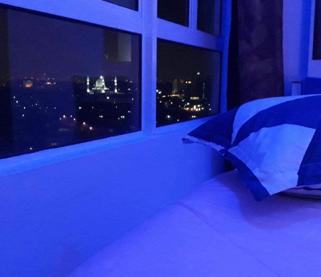 Homestay Shah Alam - Near I-Cty Eksteriør billede